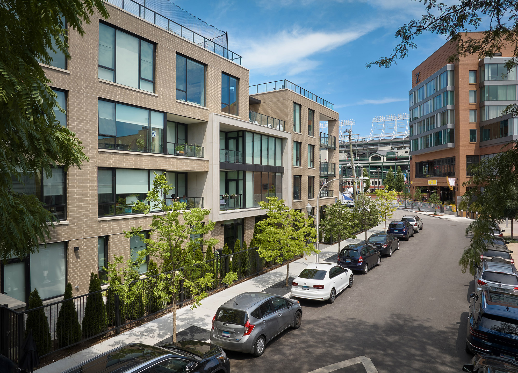 Patterson Green Chicago IL HirschMPG Architecture and Planning_down the street looking east