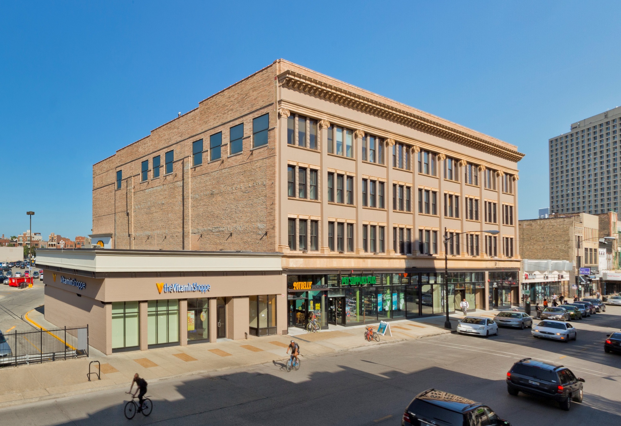 01_centrum-partners_wicker-park-commons_2 cropped_Chicago_Hirsch_MPG_Architecture