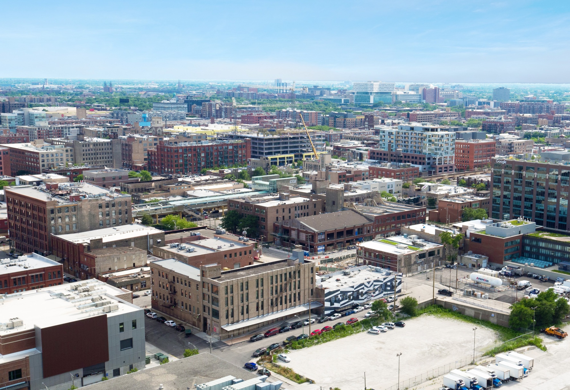 03_AERIAL - NE - 2017-07-17_Chicago_Hirsch_MPG_Architecture