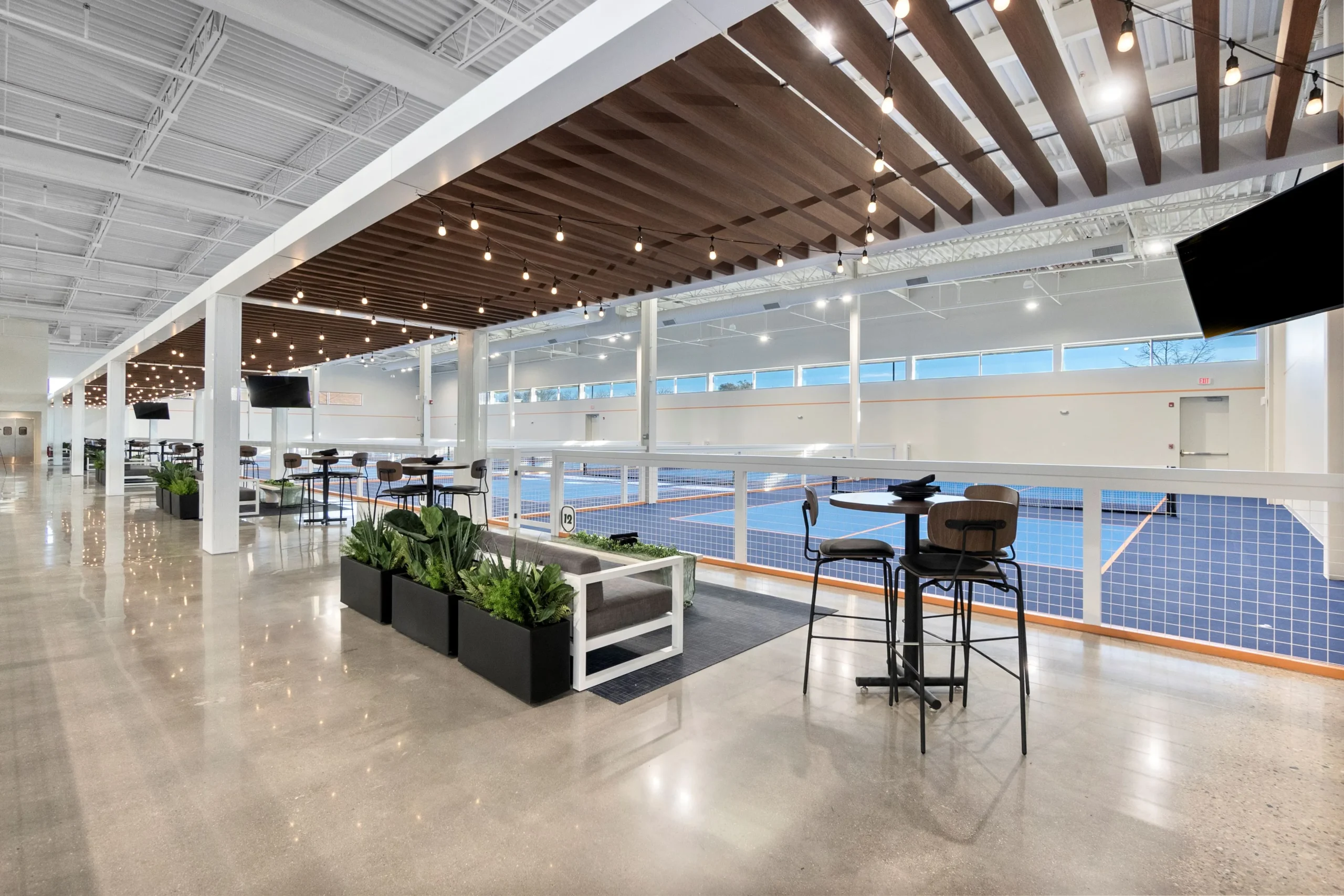 14 PICKLE HAUS TRELLIS COURTSIDE CABANA