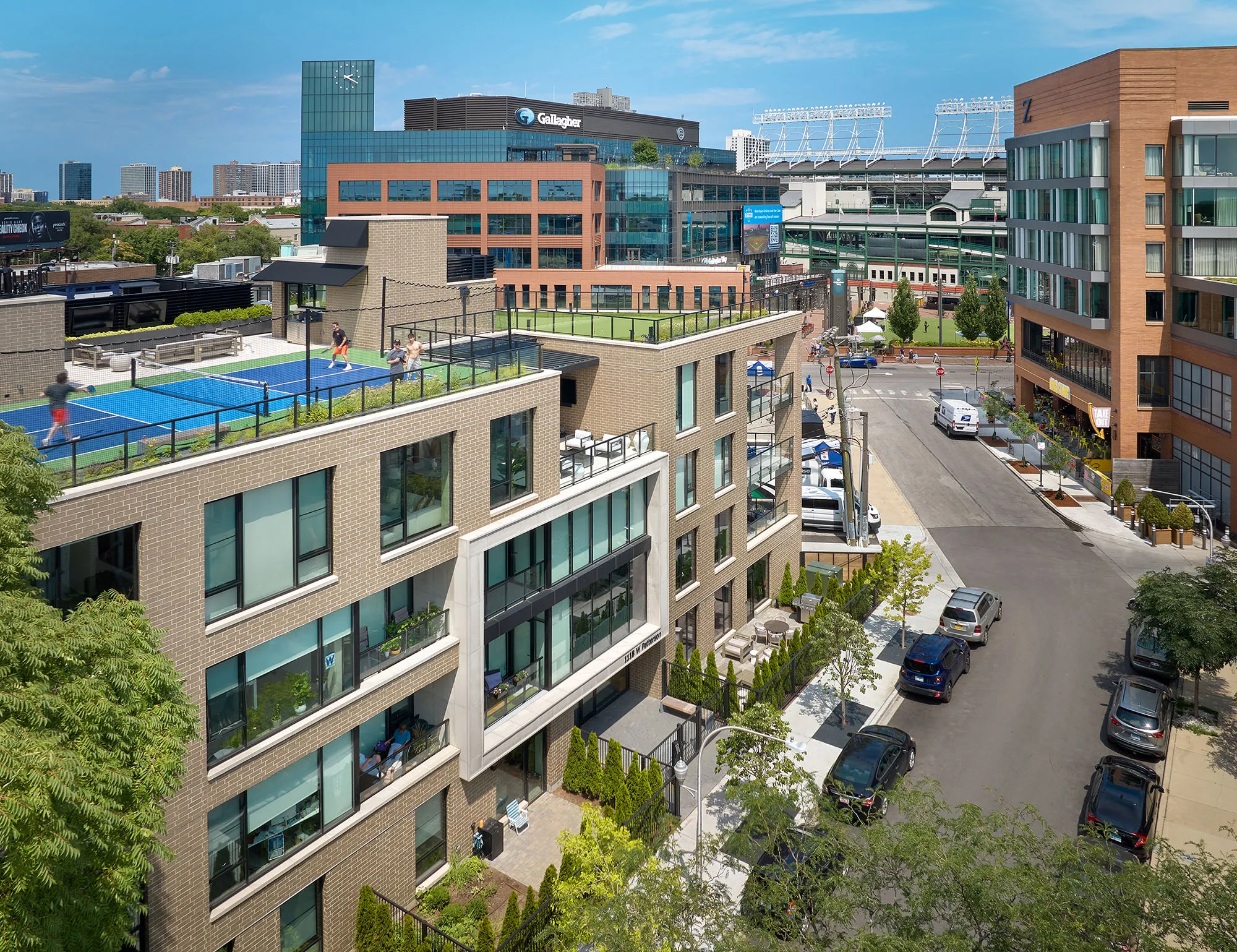 Patterson-Green-Chicago-IL-HirschMPG-Architecture-and-Planning_down-the-street-looking-east-from-above